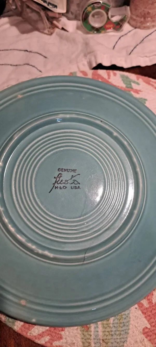 Vintage Genuine Fiesta Turquoise Dinnerware 7 Piece Lot HLC USA Plates Saucers S